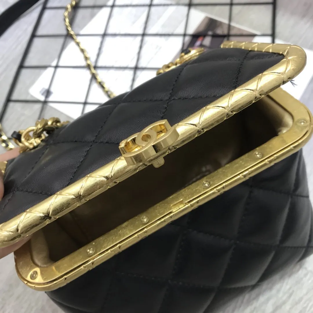 Designer Handbags CL 182