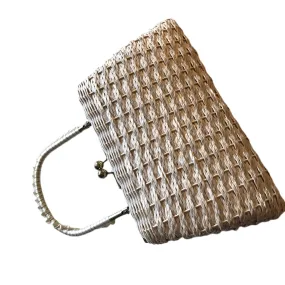 Shiny White Woven Rattan Kiss Clasp Handbag circa 1960s