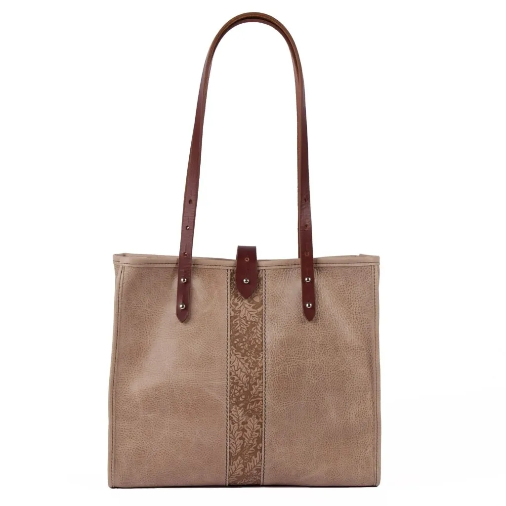 Sonoma Tote, Oak Leaves Adventure