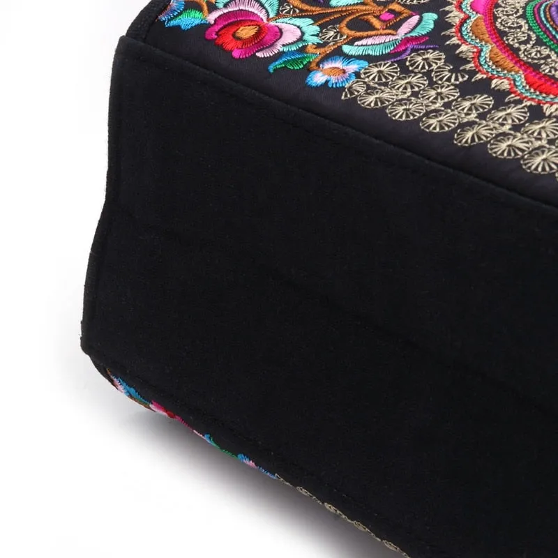 TEEK - Floral Embroidered Ethnic Boho Canvas Bag