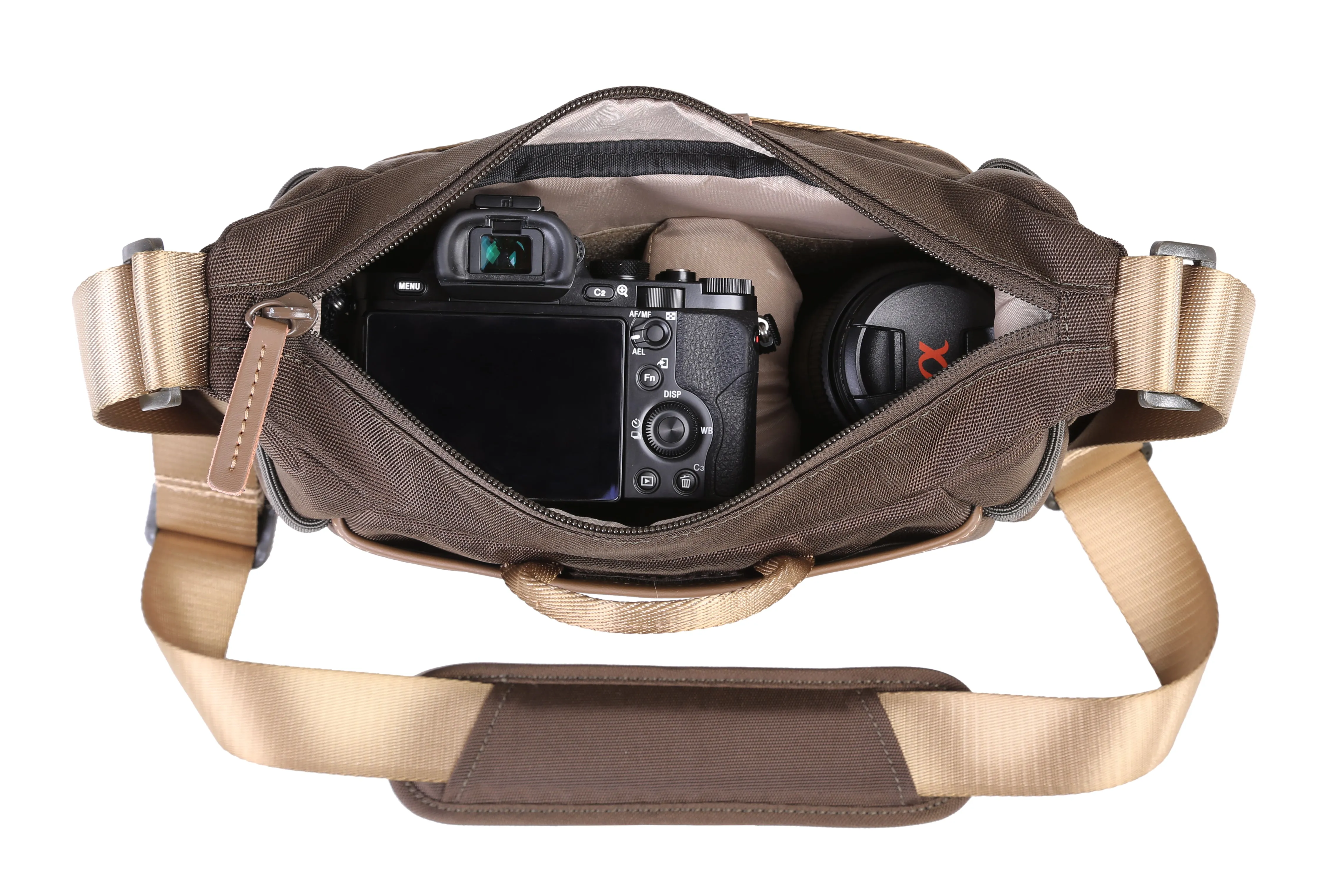 VEO GO 21M KG 4 Litre Shoulder Bag - Mirrorless camera   two lenses